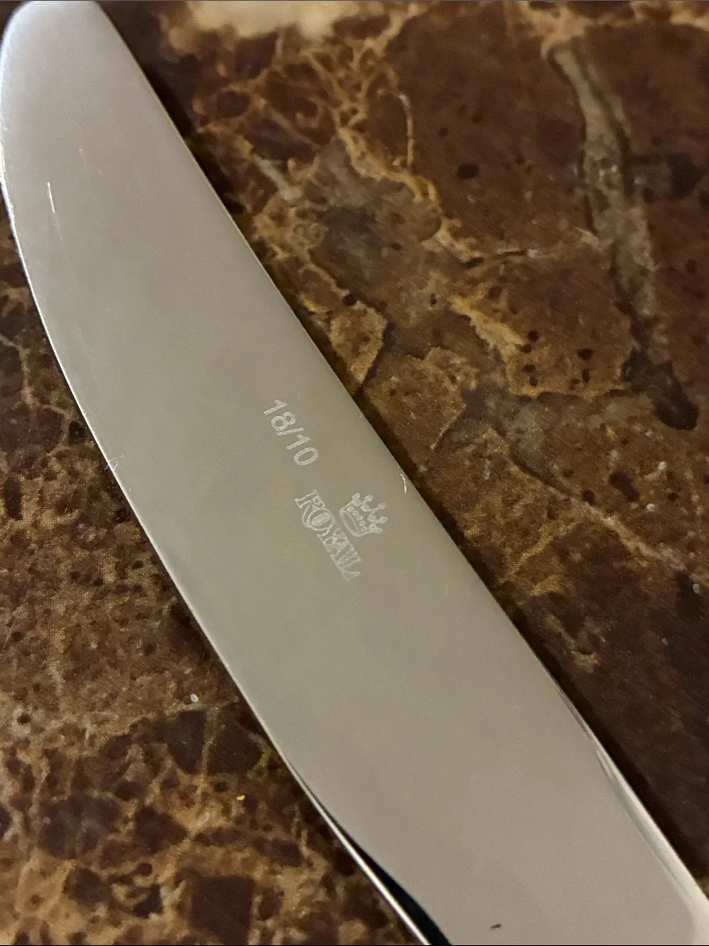 Royal Prestige Glossy Stainless Steel Soup Spoon and Dinner Knife Set